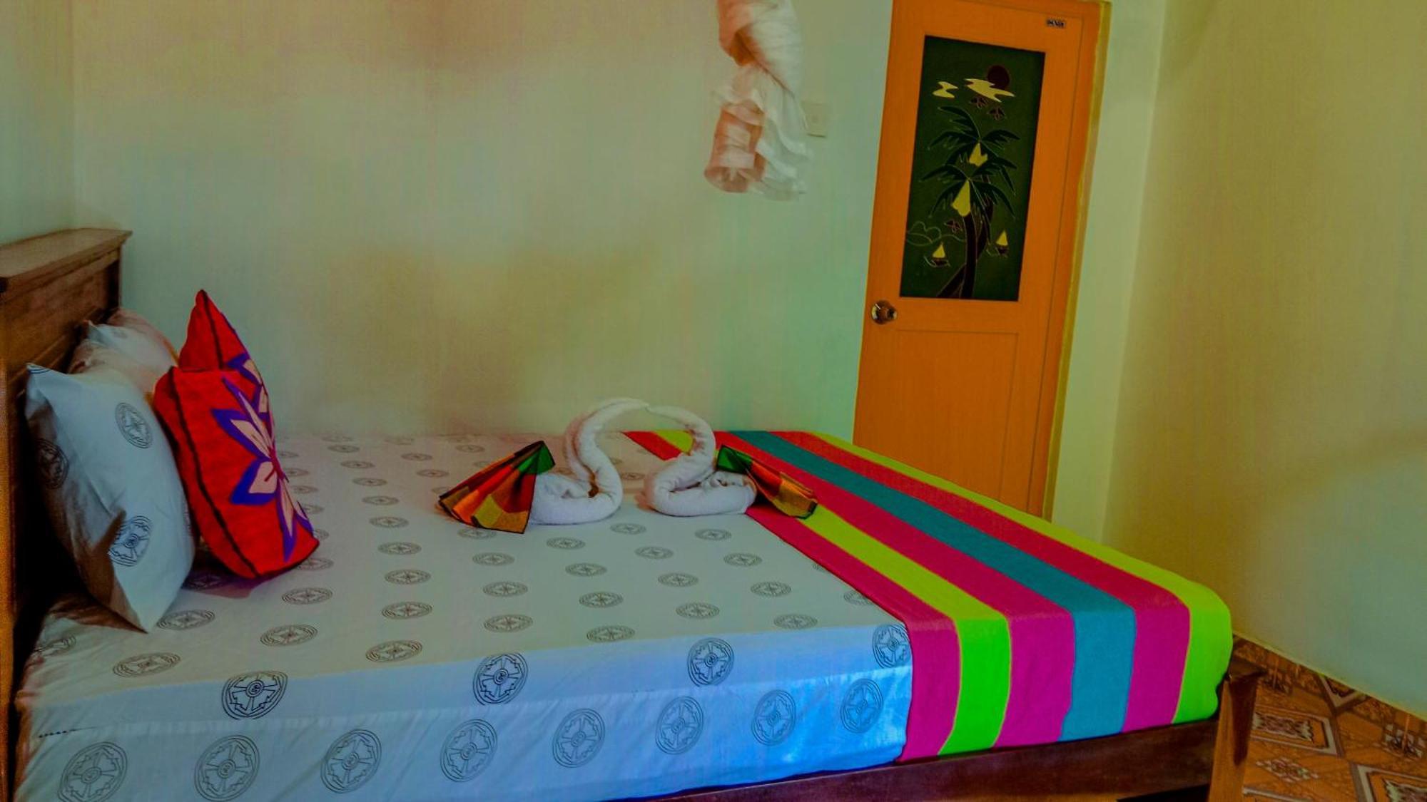 Chanaka Holiday Inn Sigiriya Ngoại thất bức ảnh