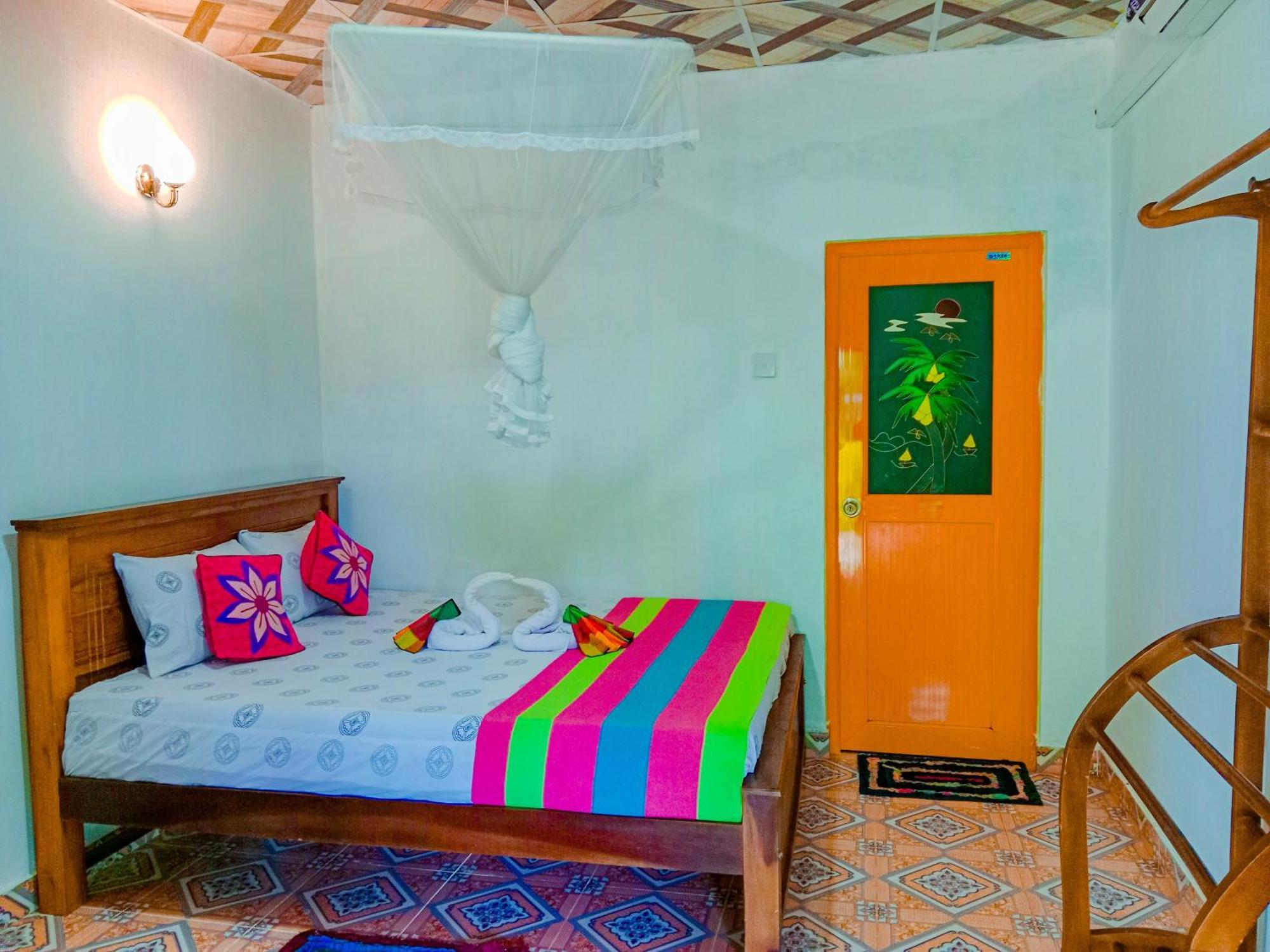 Chanaka Holiday Inn Sigiriya Ngoại thất bức ảnh